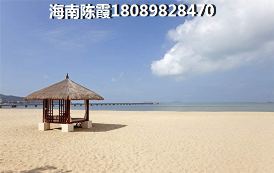 小区车库门坏了,物业保修吗